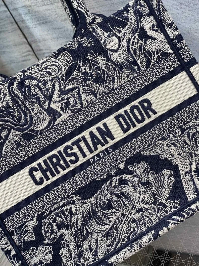 Functional Christian Dior Shopping Bags 46944