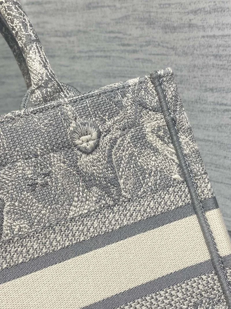 Christian Dior Shopping Bags OdorResistant 46919