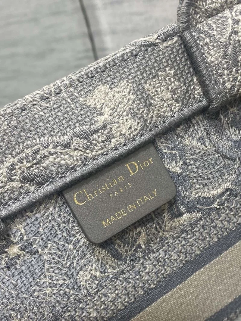 Christian Dior Shopping Bags OdorResistant 46919