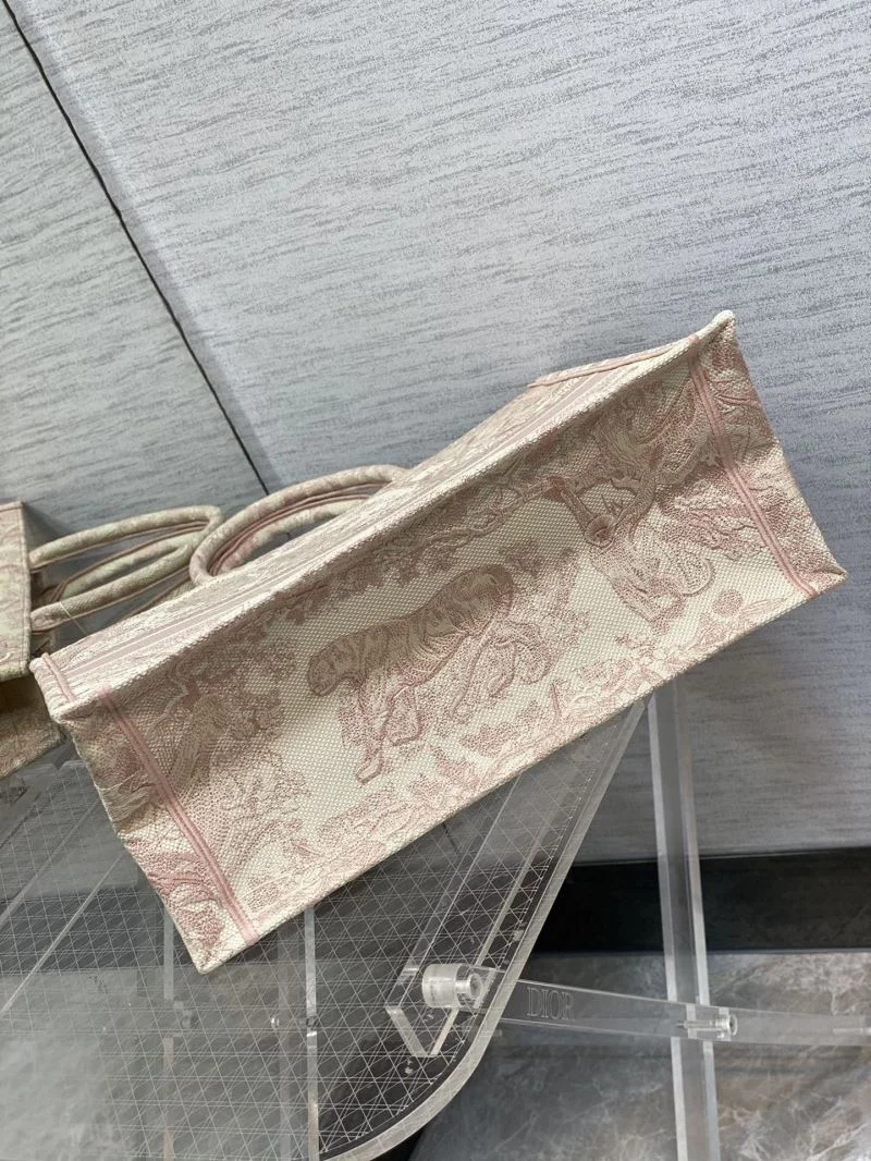 Christian Dior Shopping Bags Elegant 46954