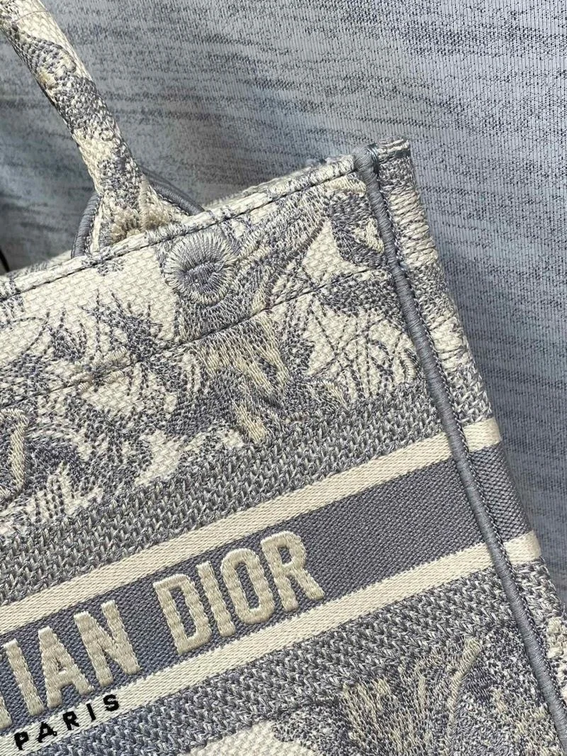 HighQuality Christian Dior Shopping Bags 46909