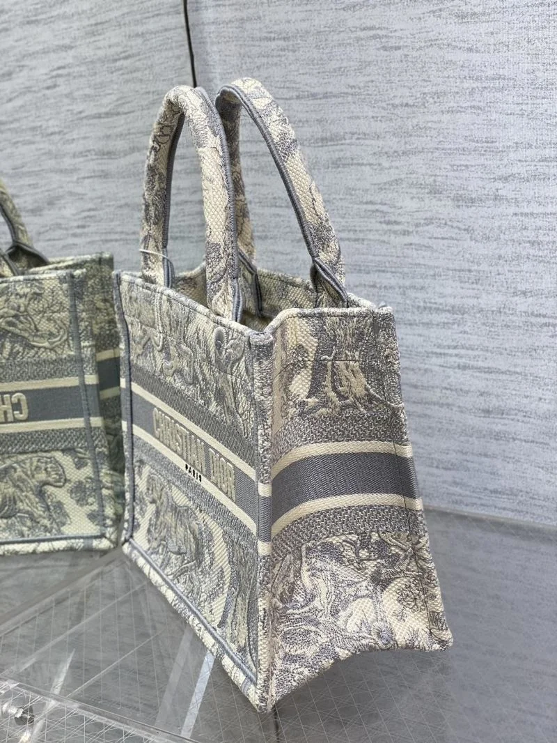 HighQuality Christian Dior Shopping Bags 46909