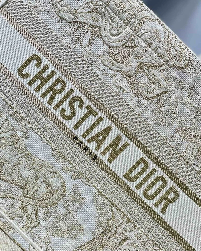 Christian Dior Shopping Bags EyeCatching 46907