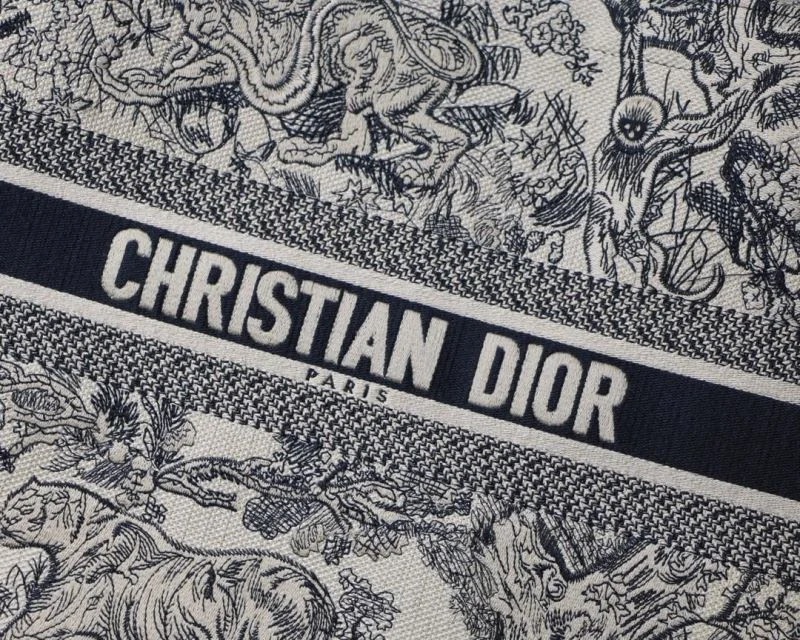 Christian Dior Shopping Bags Snug 46916