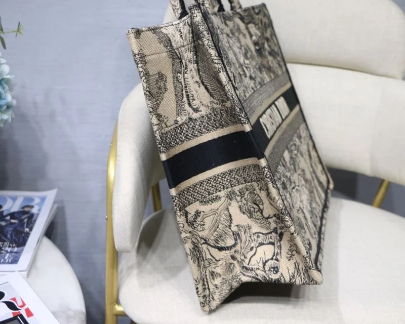 Christian Dior Shopping Bags Snug 46916