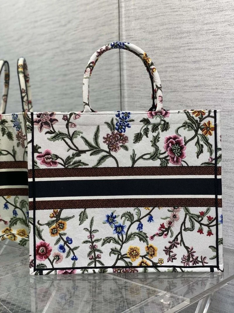 Christian Dior Shopping Bags Minimalist 46913
