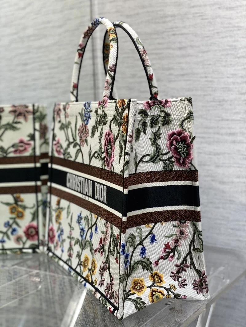 Christian Dior Shopping Bags Minimalist 46913