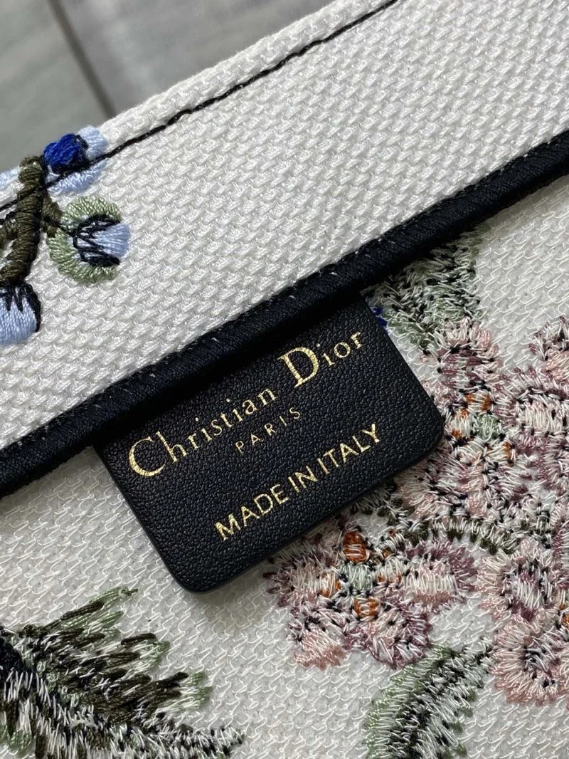 Christian Dior Shopping Bags Minimalist 46913