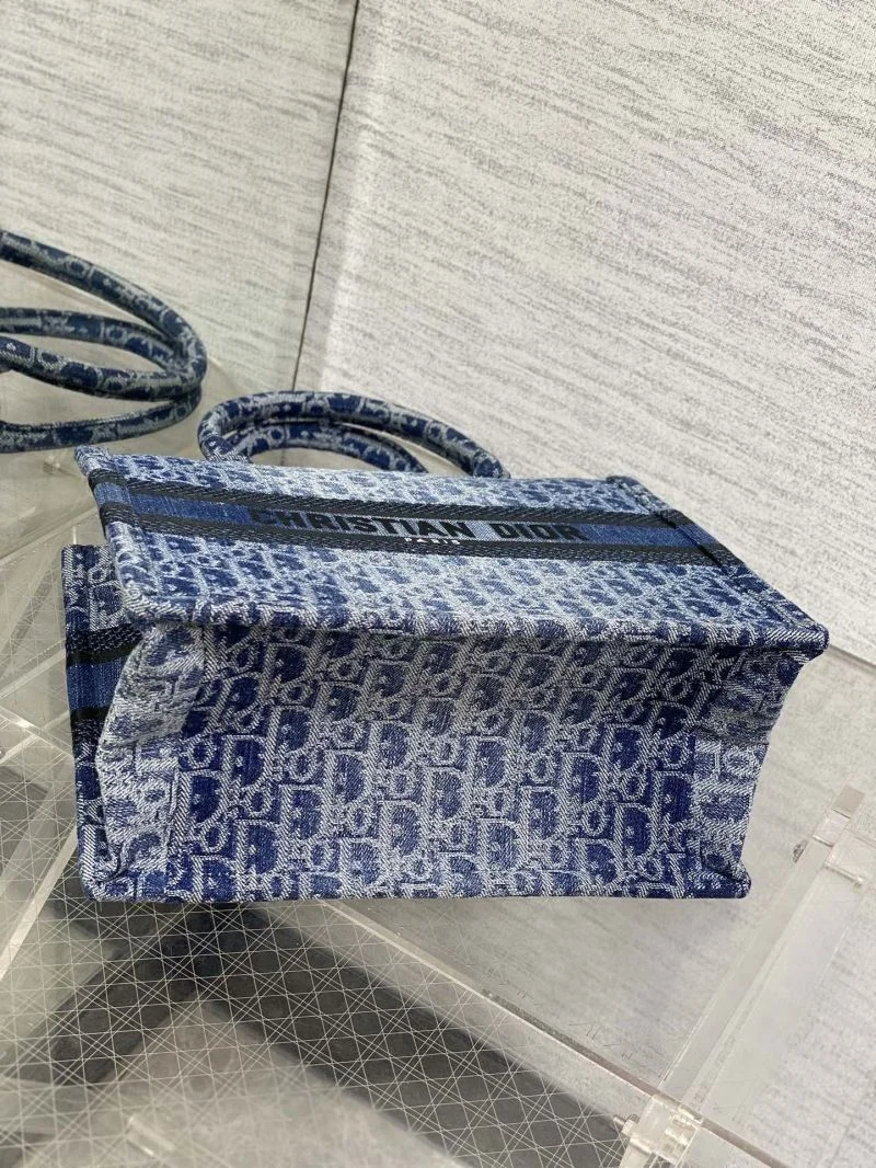 Christian Dior Shopping Bags EyeCatching 46900