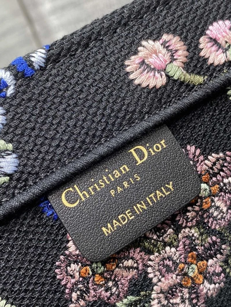 Christian Dior Shopping Bags Youthful 46904