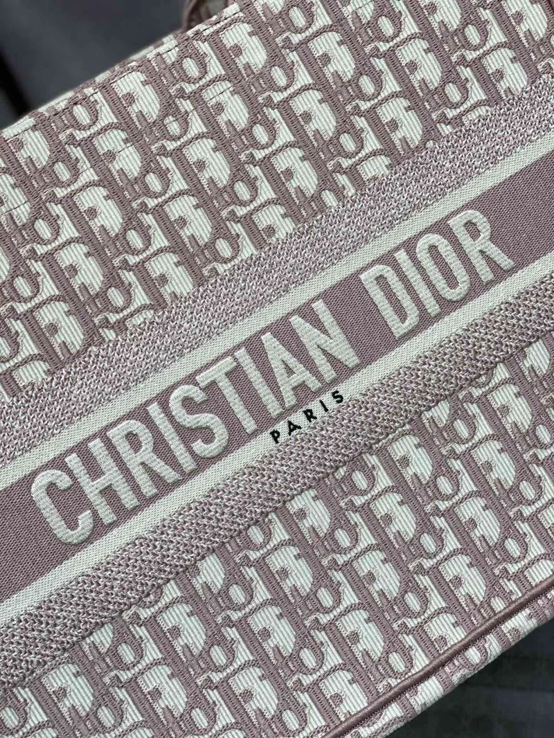 FashionForward Christian Dior Shopping Bags 46932