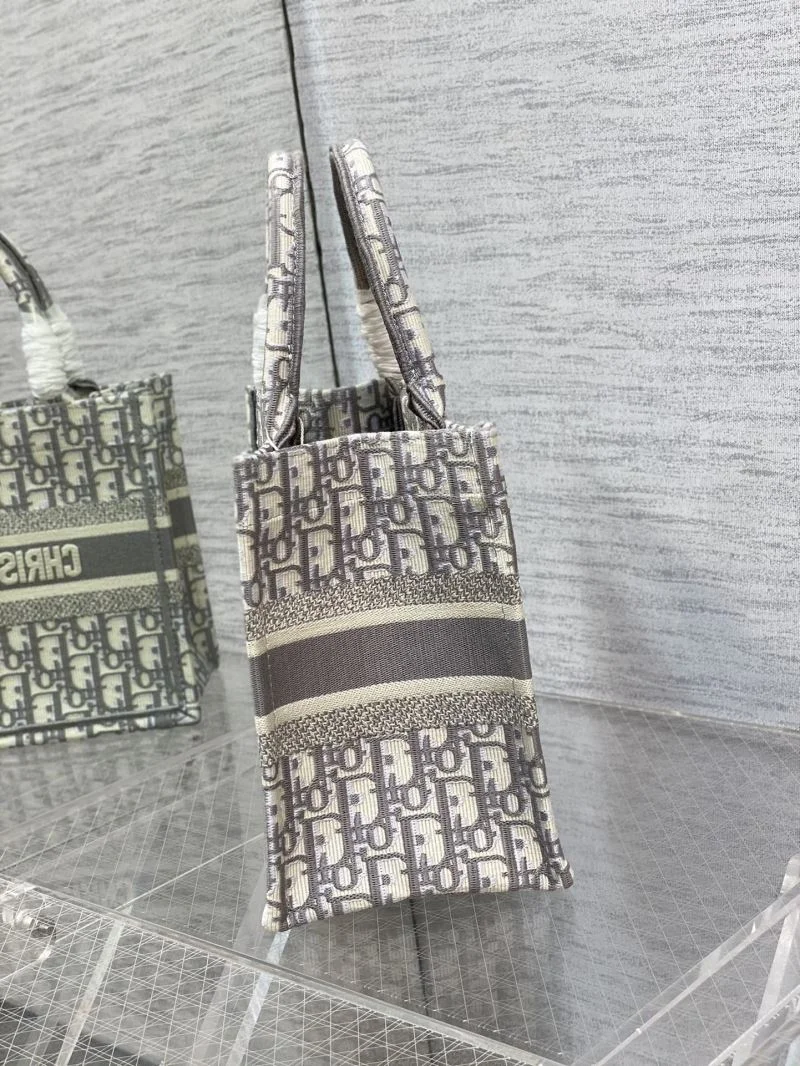 Christian Dior Shopping Bags Neat 46895