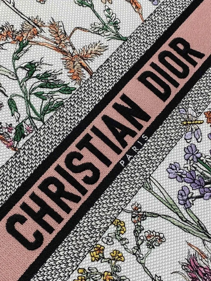 WaterResistant Christian Dior Shopping Bags 46921