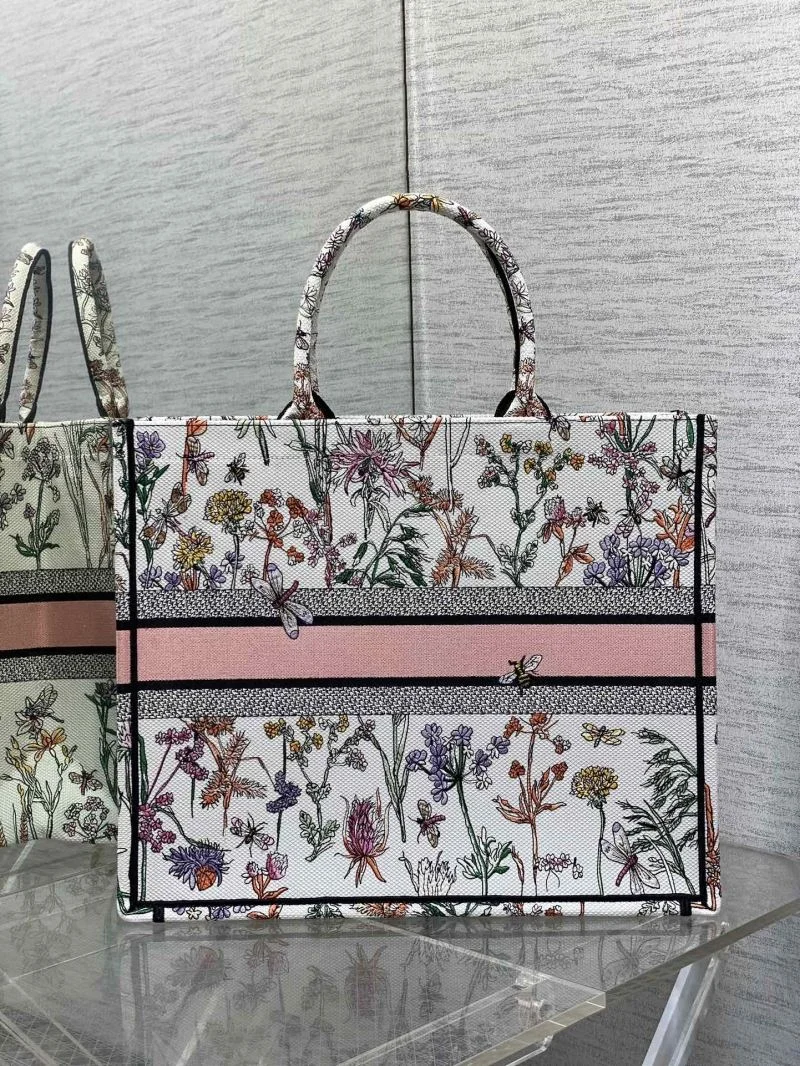 WaterResistant Christian Dior Shopping Bags 46921