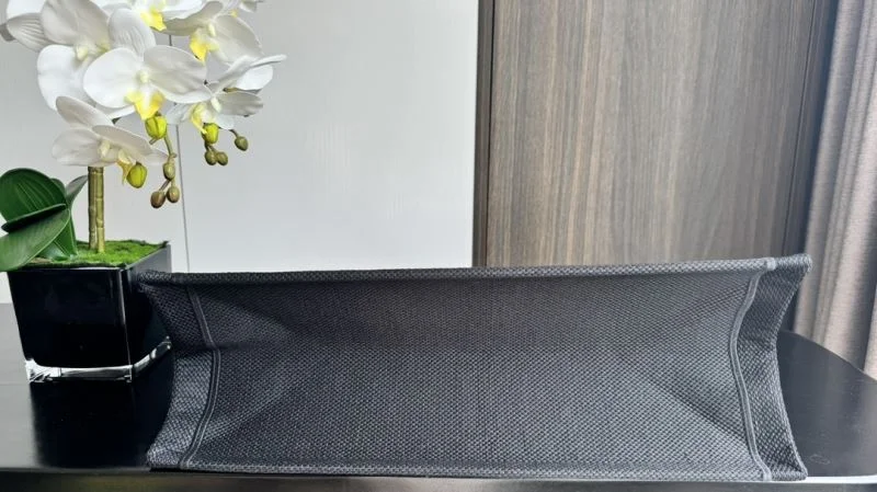 Christian Dior Shopping Bags QuickDry 46874