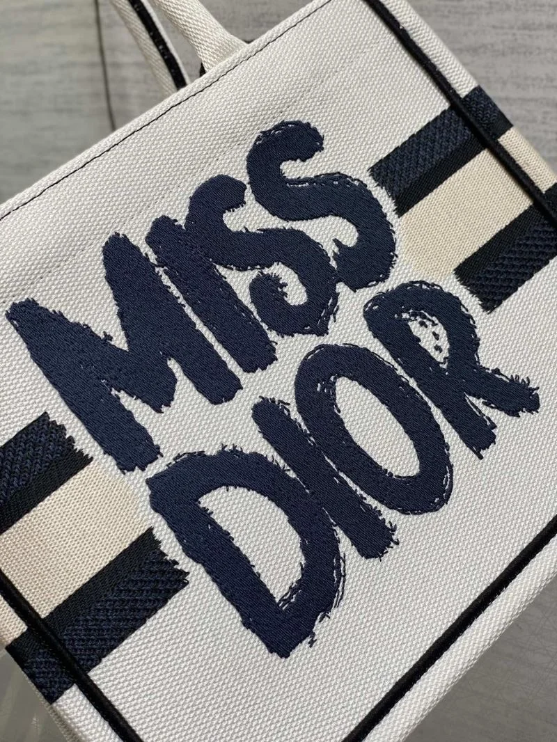 Christian Dior Shopping Bags GoodFit 46875