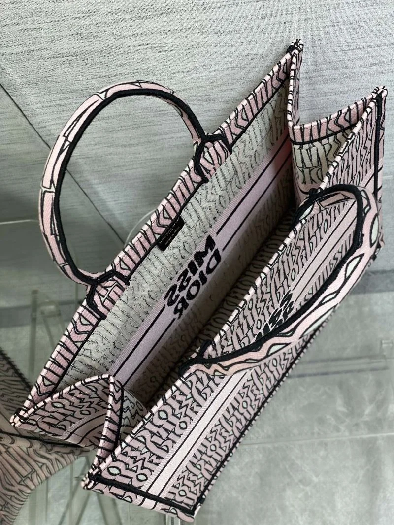 Christian Dior Shopping Bags Unisex 46861