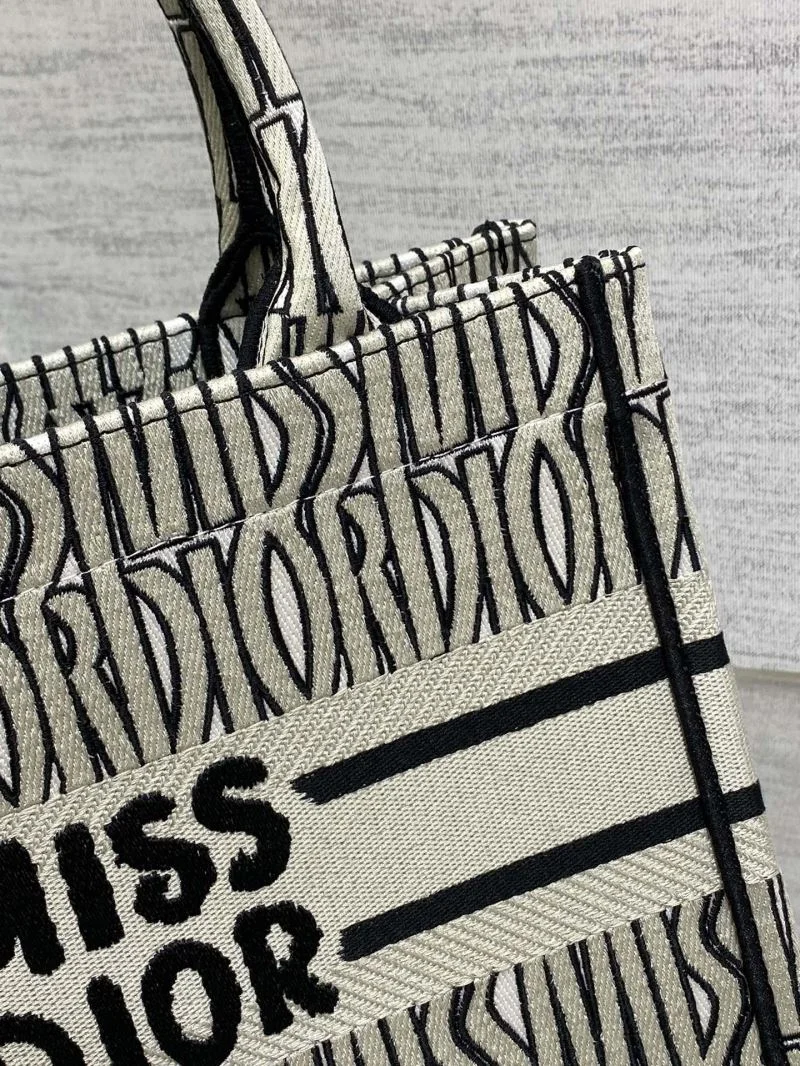 Christian Dior Shopping Bags ComfortFit 46854