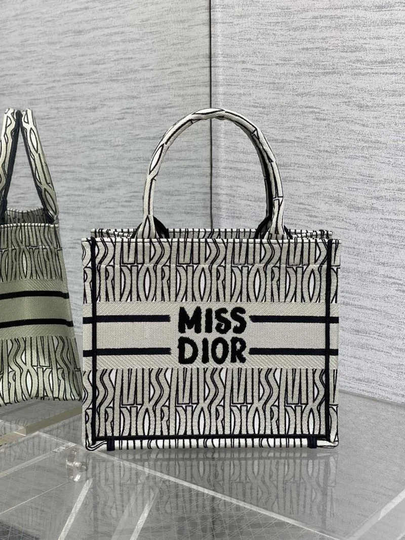 Christian Dior Shopping Bags ComfortFit 46854