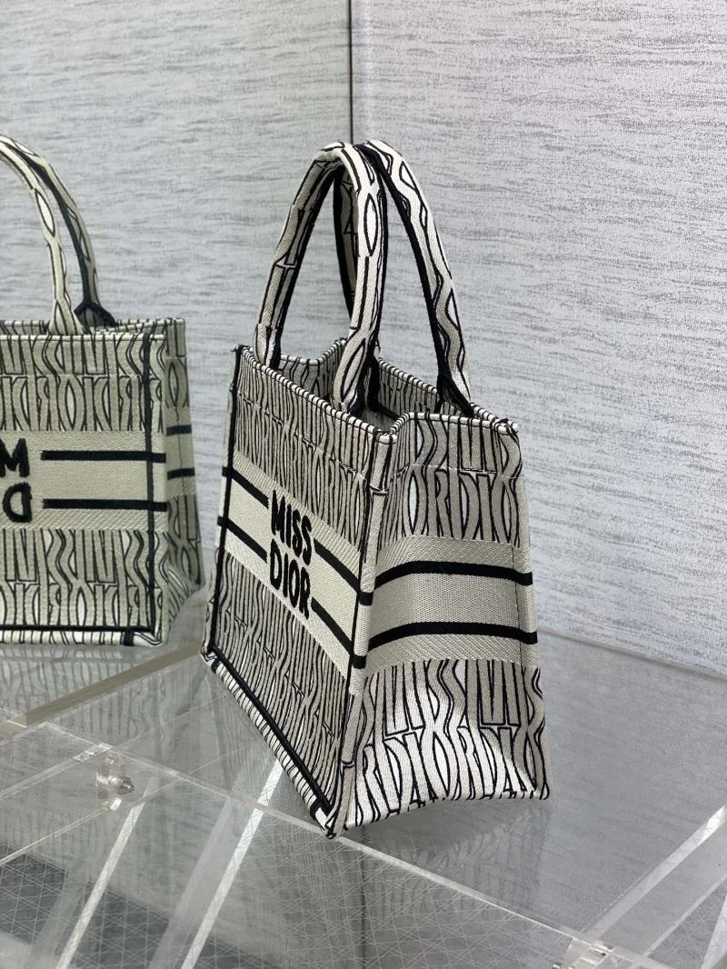 Christian Dior Shopping Bags ComfortFit 46854