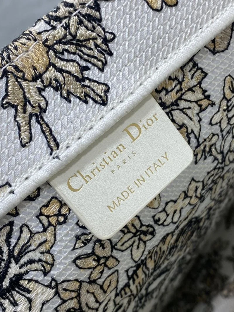 Youthful Christian Dior Shopping Bags 46851