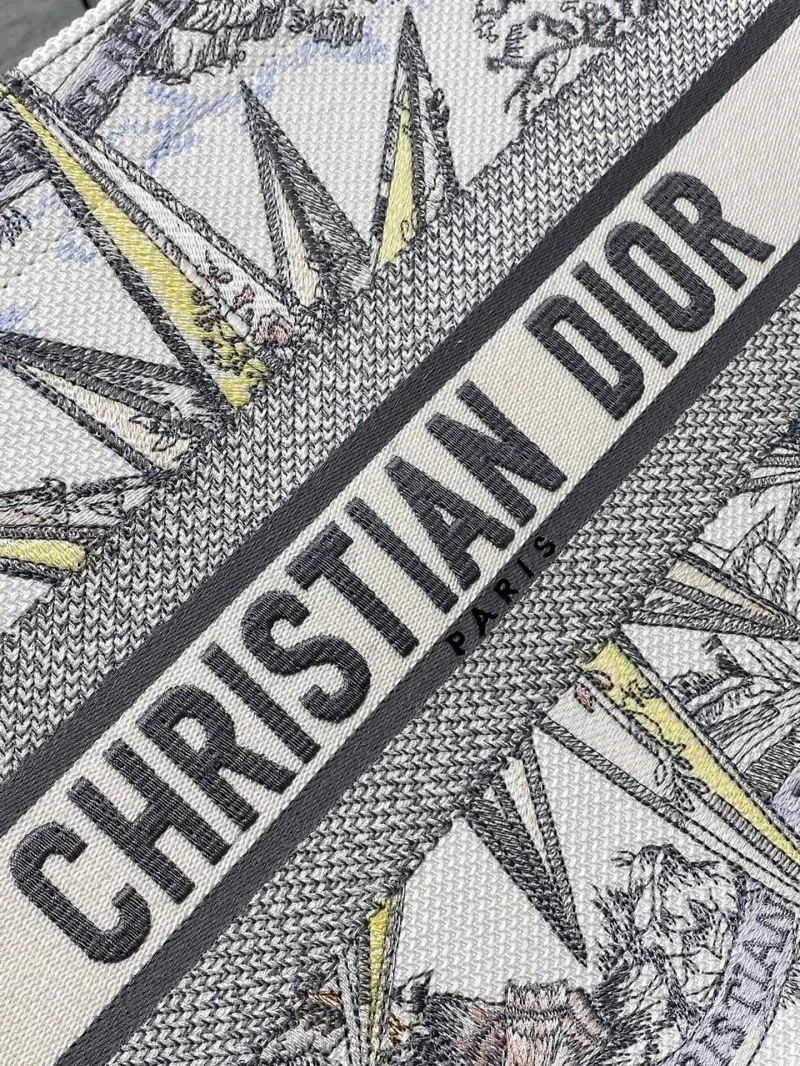 Christian Dior Shopping Bags Unisex 46852