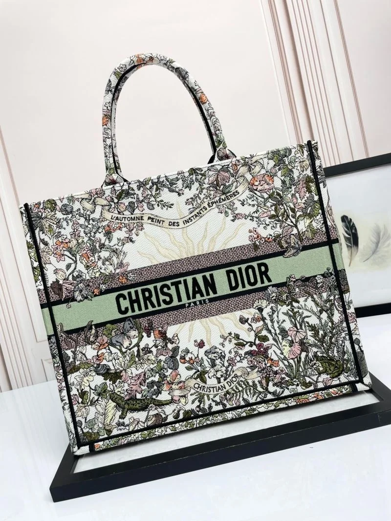 Christian Dior Shopping Bags WrinkleFree 46841