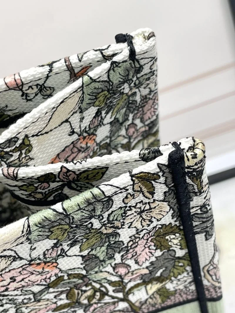 Christian Dior Shopping Bags WrinkleFree 46841