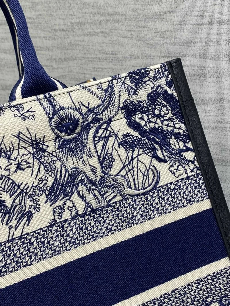 Lightweight Christian Dior Shopping Bags 46843