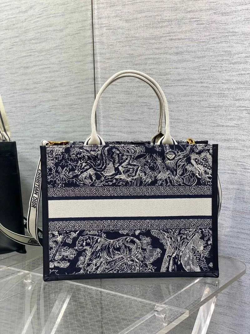 SunProtective Christian Dior Shopping Bags 46846