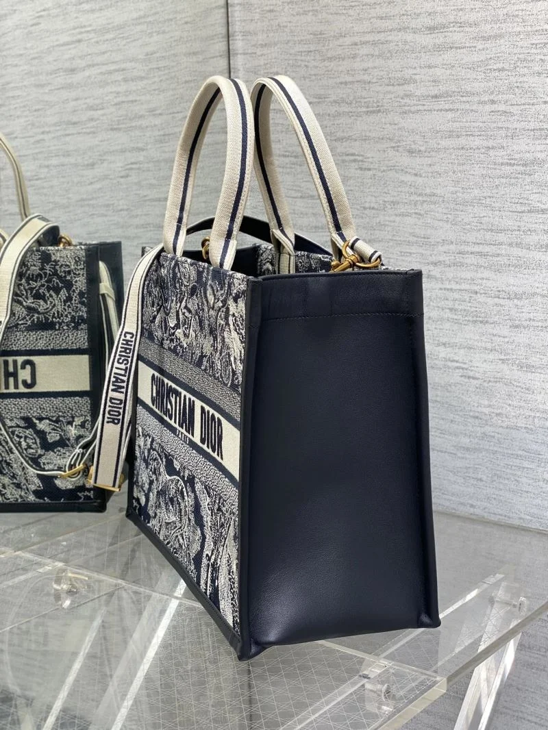 SunProtective Christian Dior Shopping Bags 46846