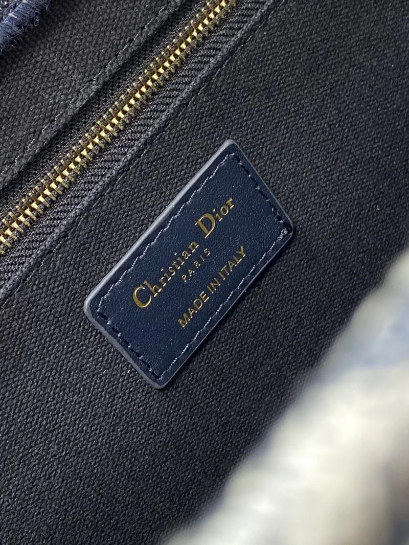 SunProtective Christian Dior Shopping Bags 46846