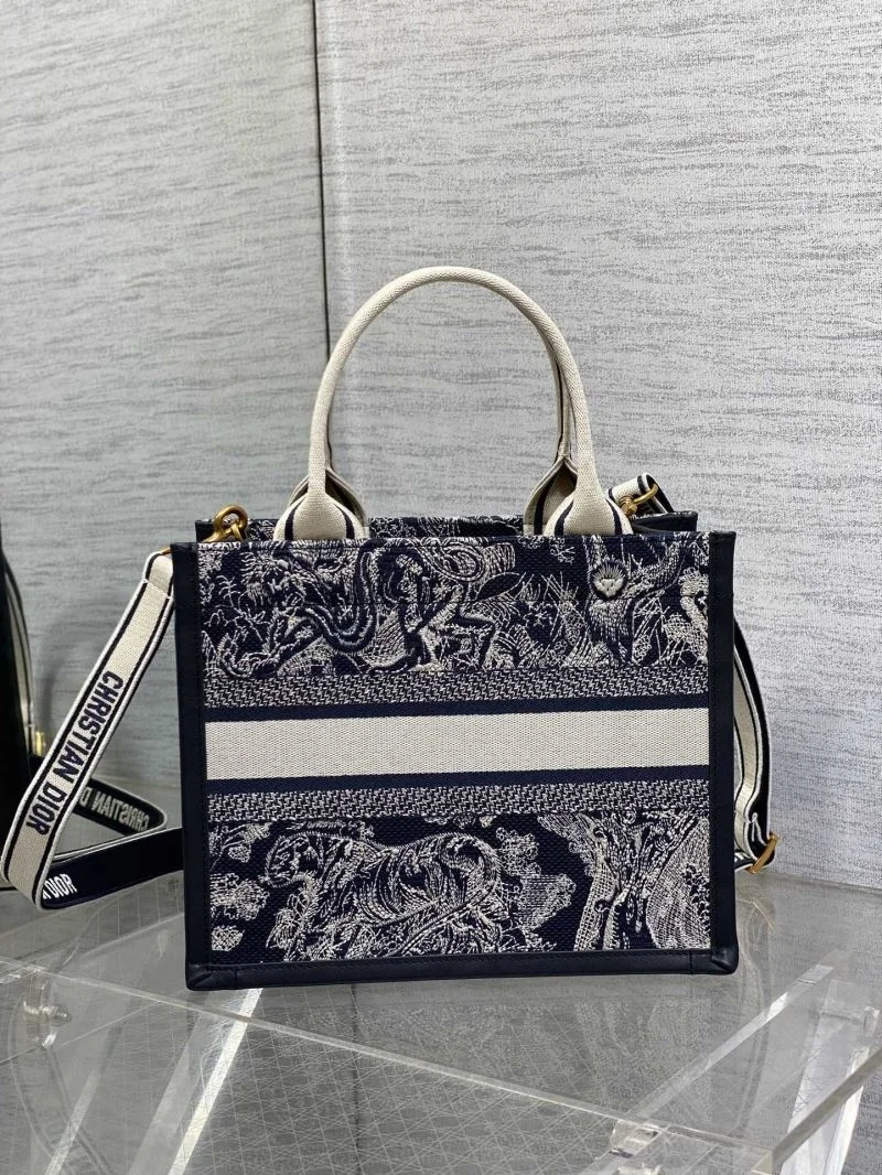 Christian Dior Shopping Bags Attractive 46842