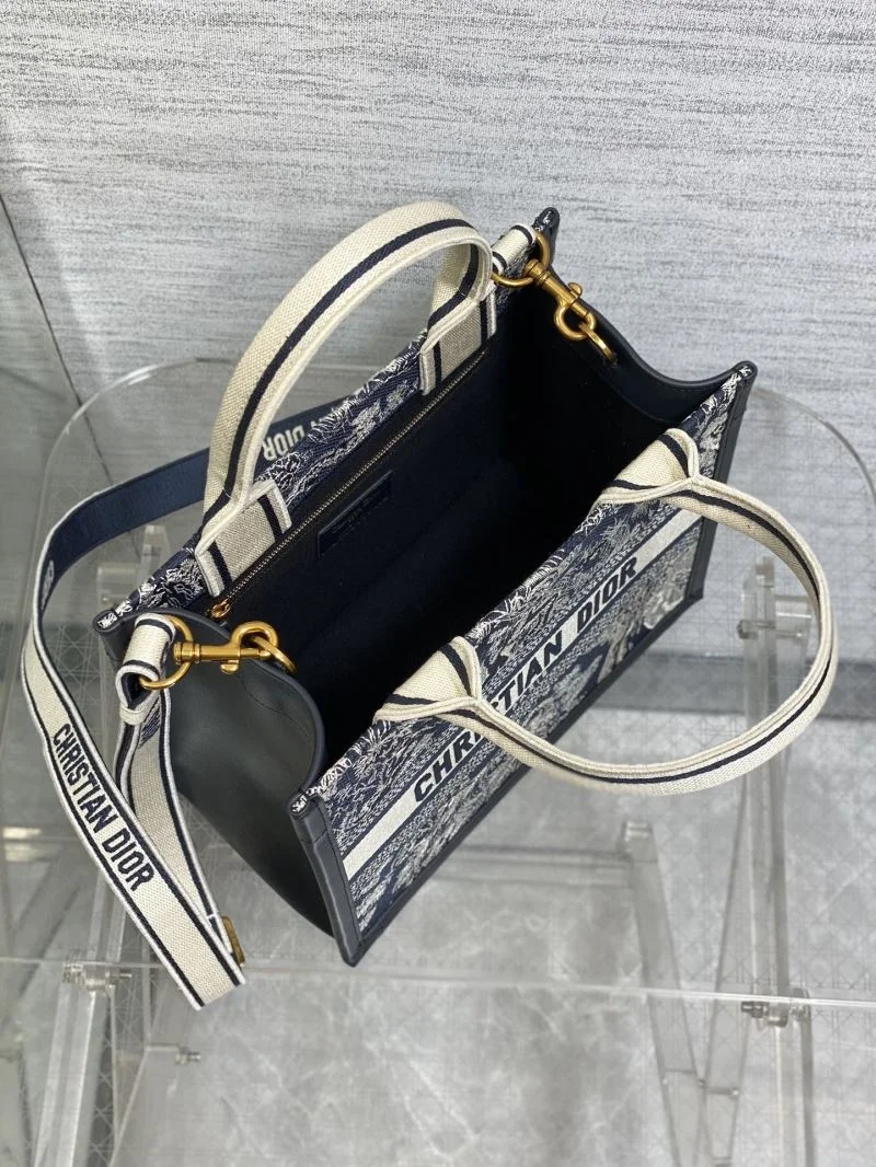 Christian Dior Shopping Bags Attractive 46842