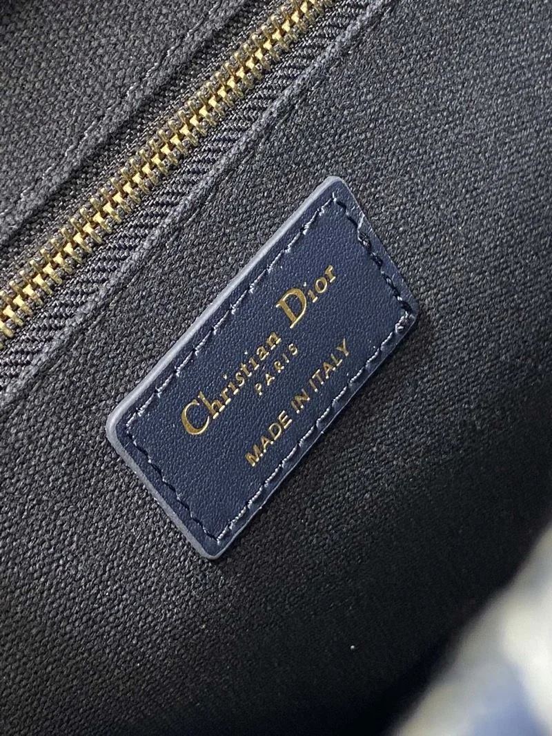 Christian Dior Shopping Bags Attractive 46842