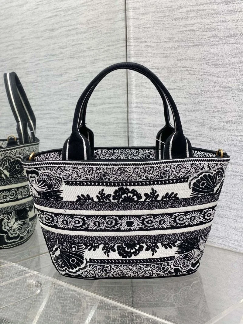 Trendsetting Christian Dior Shopping Bags 46838
