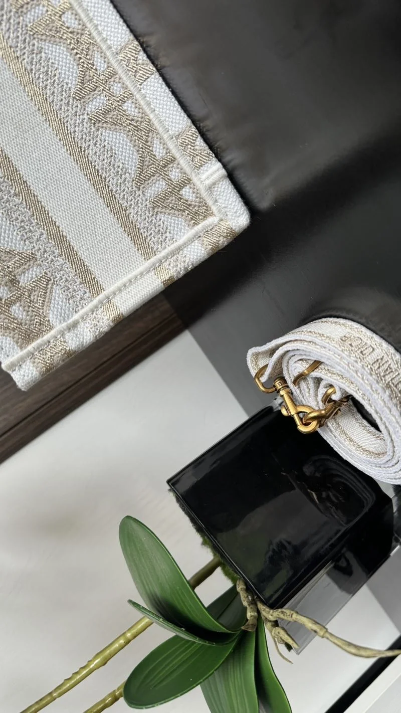 Christian Dior Shopping Bags Supportive 46844