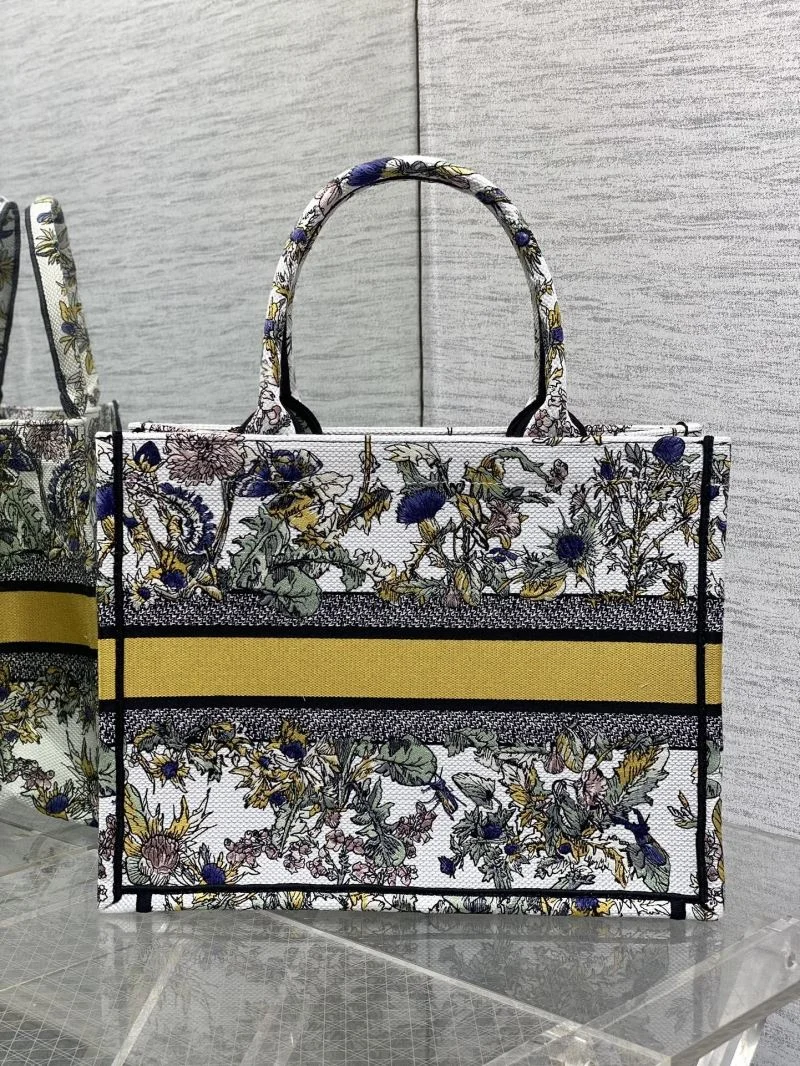 GoodFit Christian Dior Shopping Bags 46834