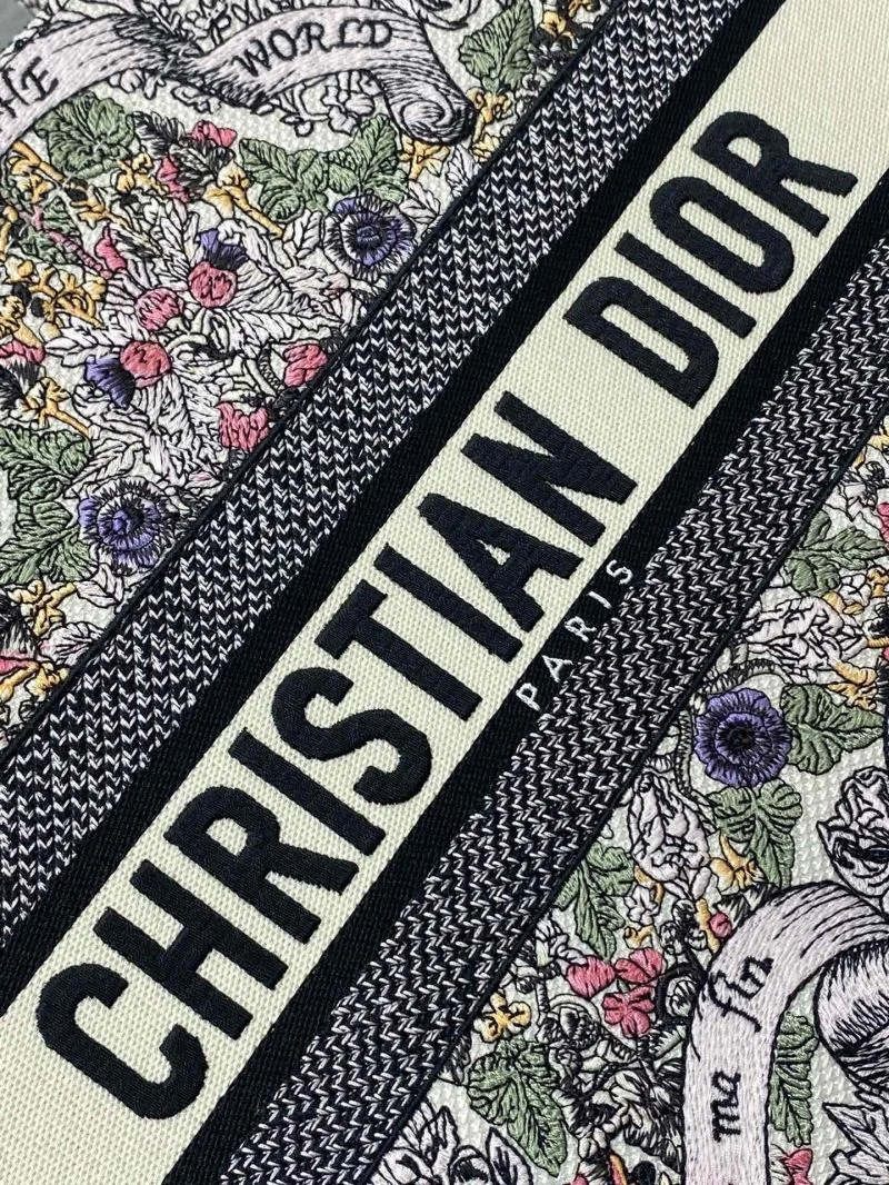 Classic Christian Dior Shopping Bags 46830