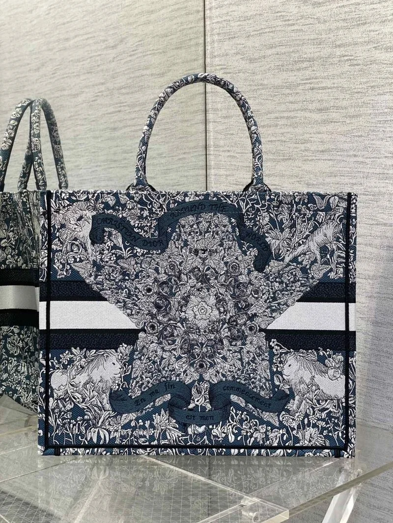 Chic Christian Dior Shopping Bags 46831