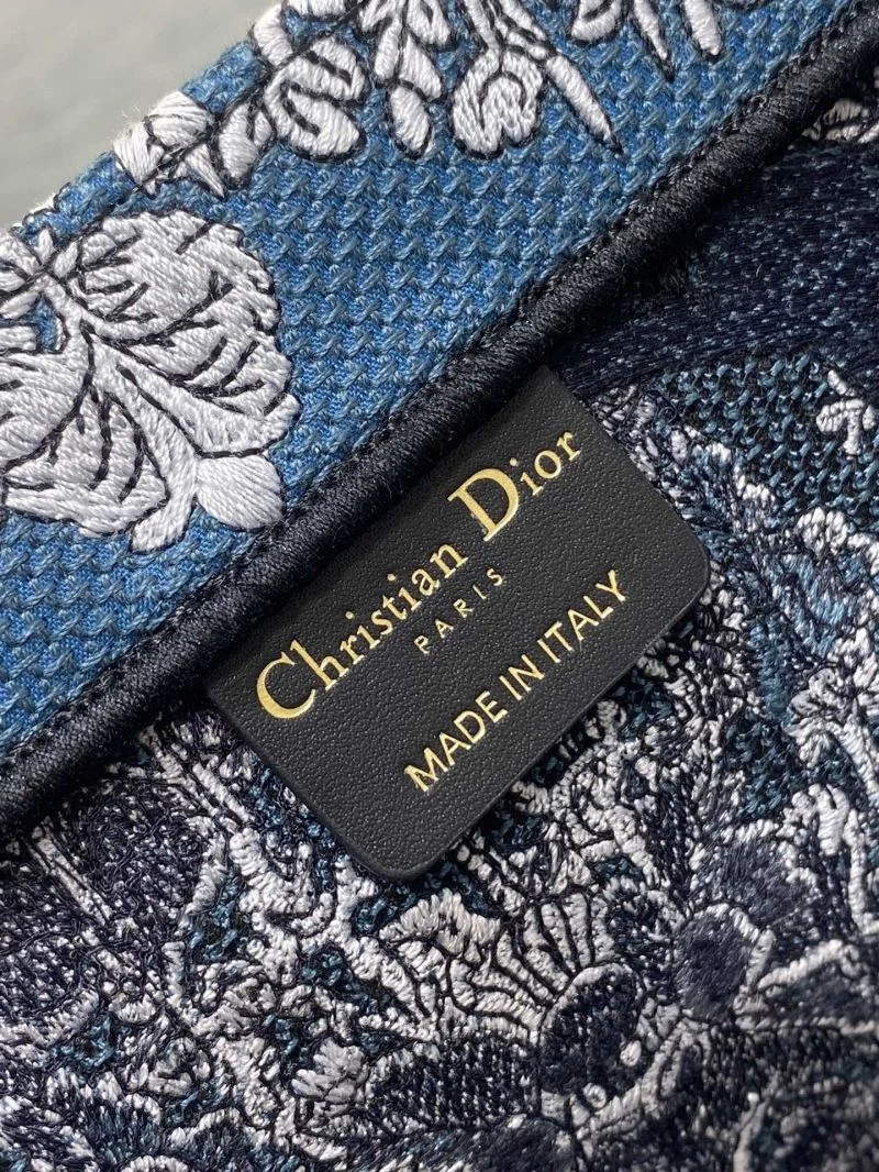 Chic Christian Dior Shopping Bags 46831