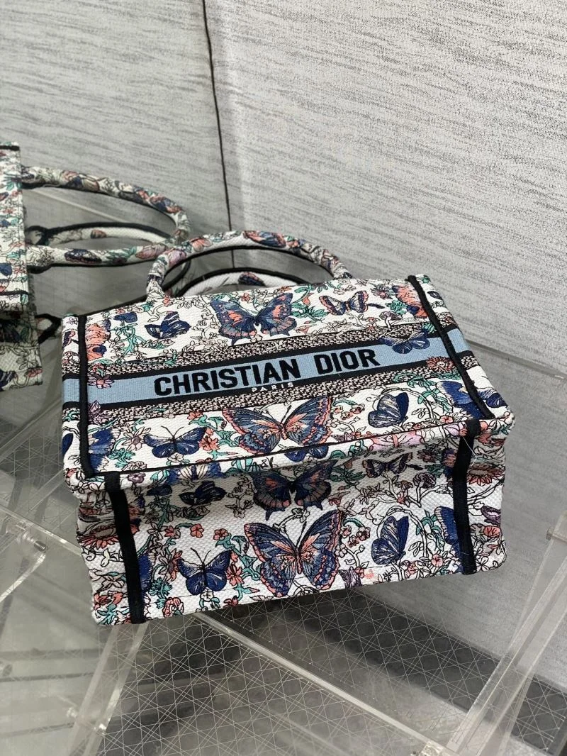 Vibrant Christian Dior Shopping Bags 46826