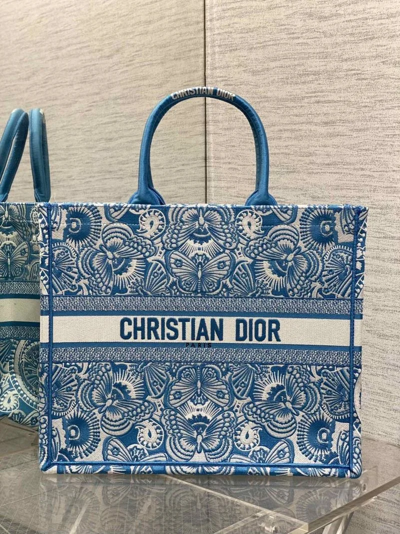 Sophisticated Christian Dior Shopping Bags 46856