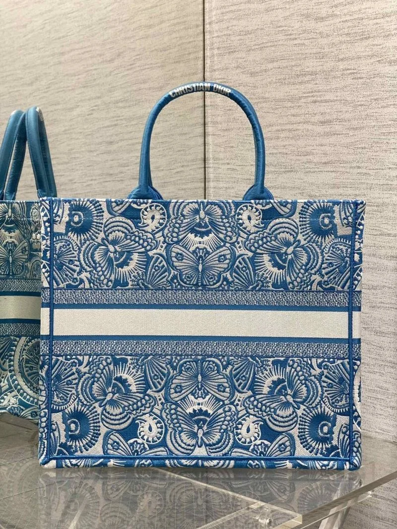 Sophisticated Christian Dior Shopping Bags 46856