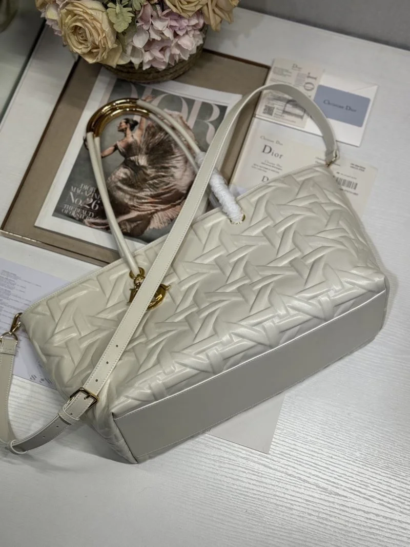 RelaxedFit Christian Dior Shopping Bags 46820