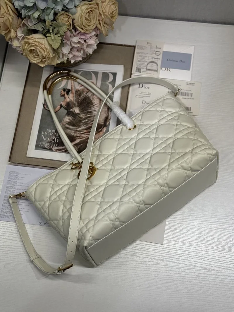 Refined Christian Dior Shopping Bags 46814