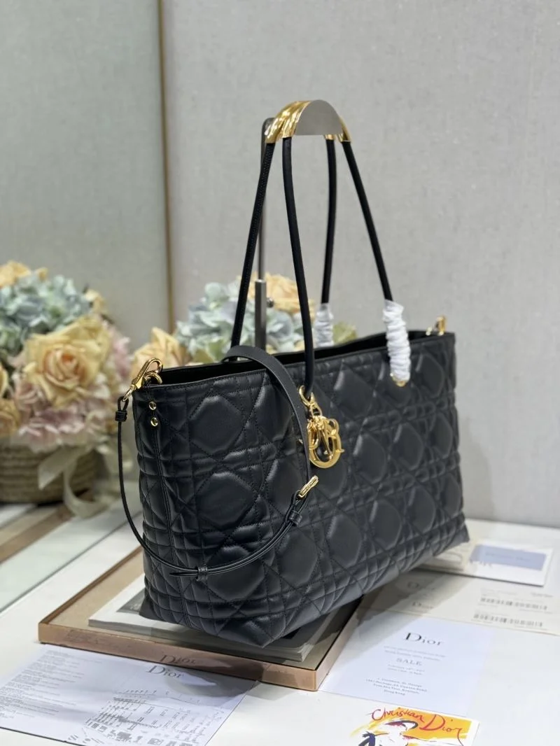 Christian Dior Shopping Bags Seasonal 46819