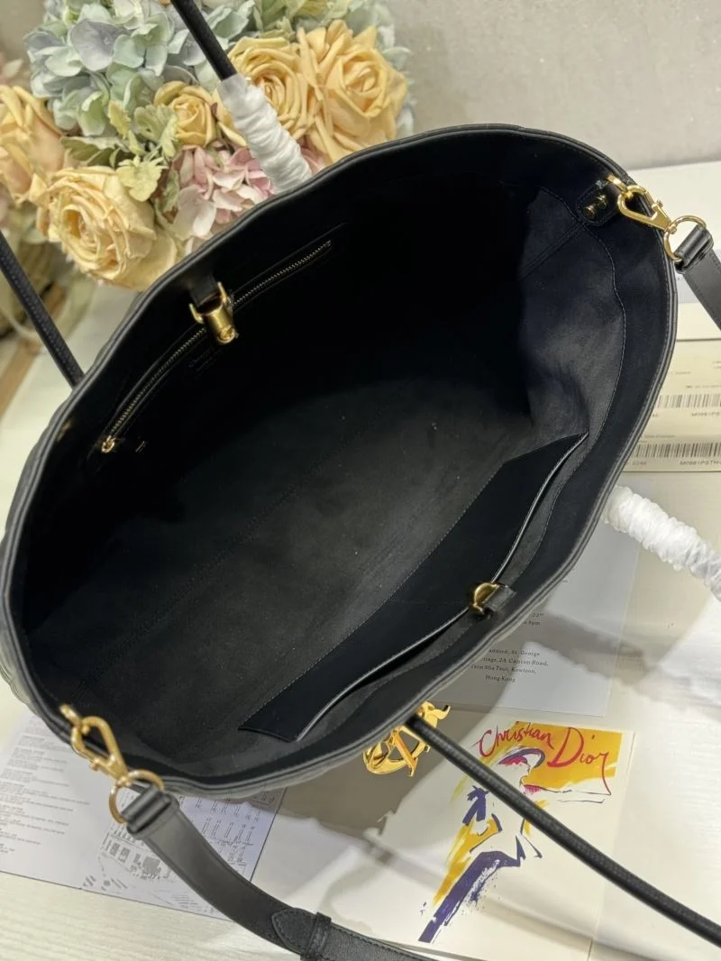 Christian Dior Shopping Bags Seasonal 46819