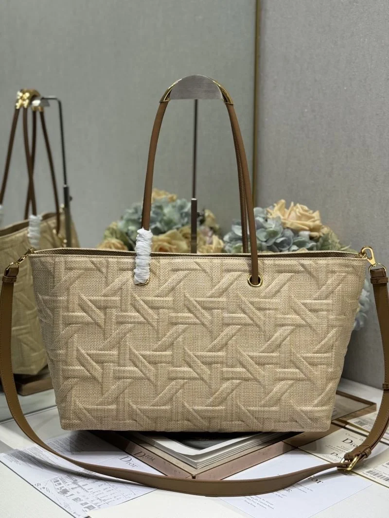Christian Dior Shopping Bags Durable 46812