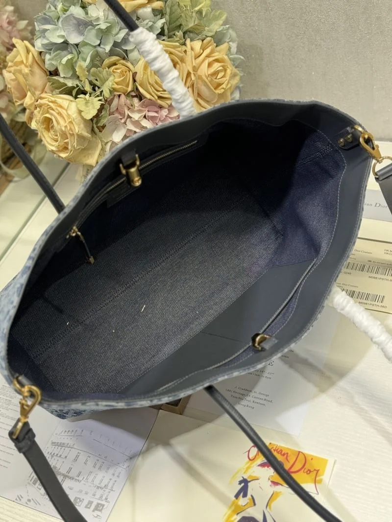 ZipUp Christian Dior Shopping Bags 46815